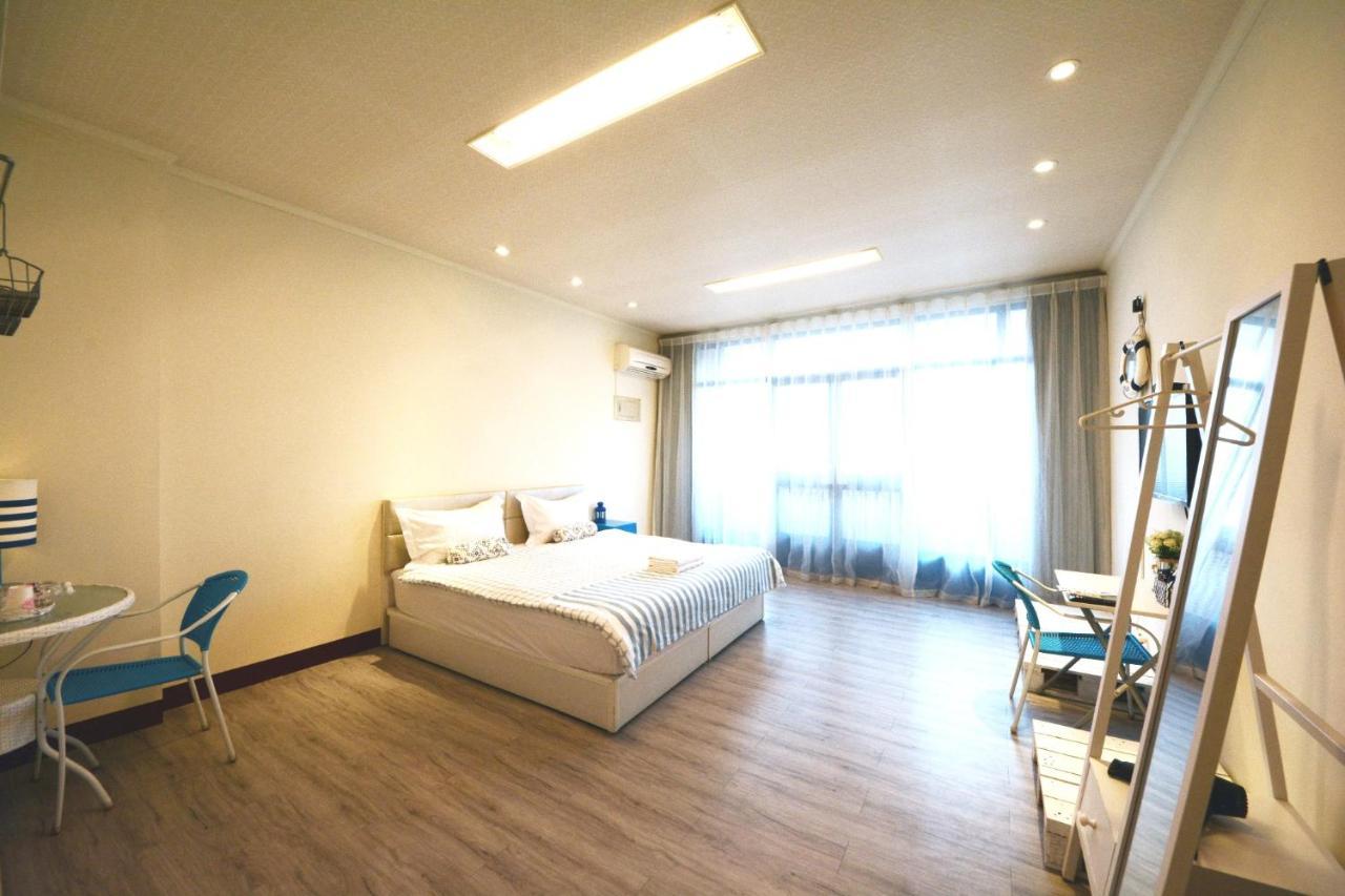 Ariyoshi Ya Apartment Tainan Exterior photo