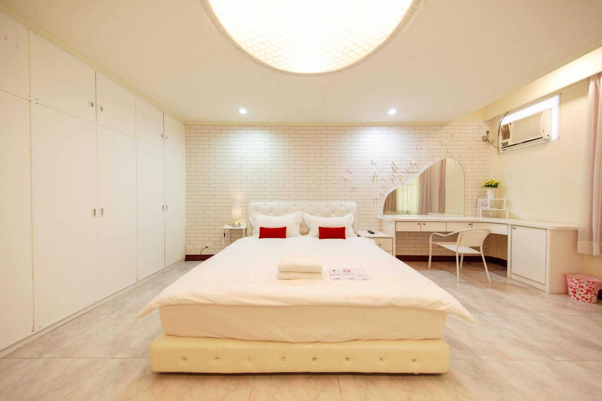 Ariyoshi Ya Apartment Tainan Exterior photo
